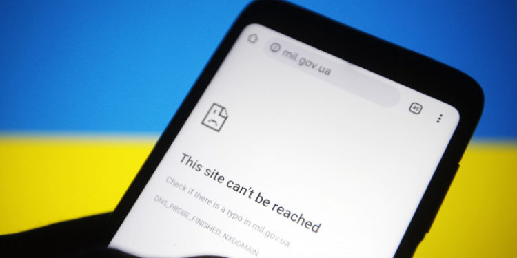 Kievul spune că a fost lovit de cel mai mare atac cibernetic de tip DDoS din istoria țării. Organizarea a costat „milioane de dolari”