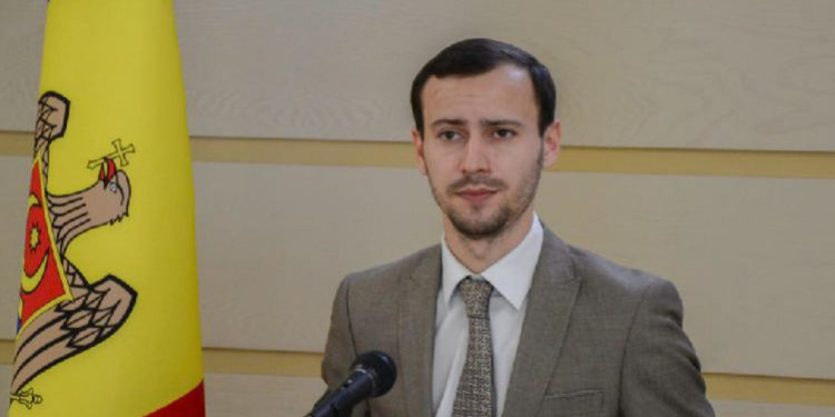 Liderul Platformei DA, Dinu Plîngău, revoltat de votul consilierilor săi în CMC privind terenul de la UNIC și cere demisia lor: „Această decizie nu a fost consultată cu forurile statutare ale partidului”