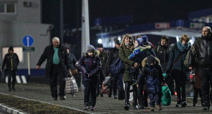 В России Ростовская область ввела режим ЧС из-за роста числа беженцев из Донбасса