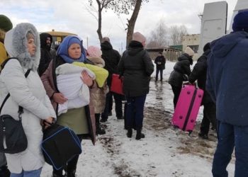 В Украине сегодня открыто 9 гуманитарных коридоров