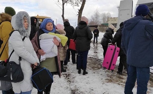 В Украине сегодня открыто 9 гуманитарных коридоров