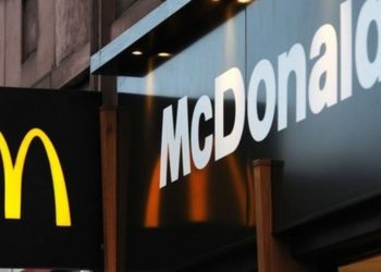 Forbes: в международных компаниях, которые уходят из России, работают около 200 тысяч человек. Крупнейший работодатель — «Макдоналдс»