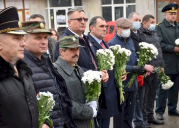 В Оргееве власти и жители города участвовали в траурных мероприятиях в cвязи с 30-летием конфликта на Днестре | VIDEO