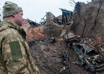 Война в Украине: рекордные санкции против России, обстрелы Львова и Краматорска и свежие данные о людских потерях РФ | VIDEO