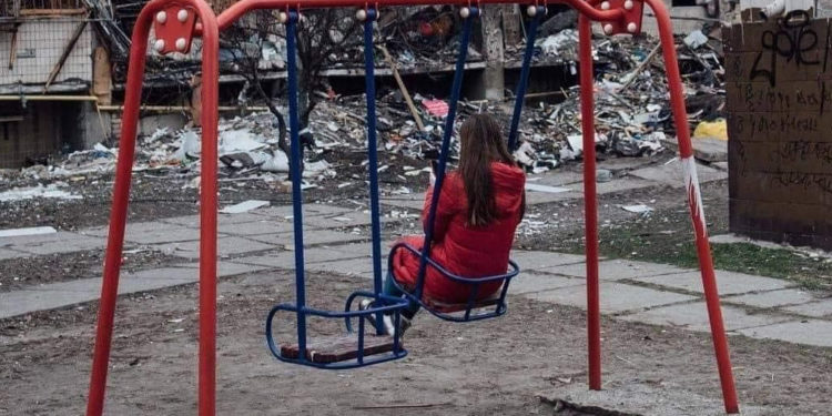 За месяц войны в Украине погибли 128 детей