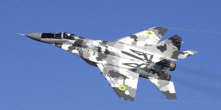 Страны ЕС согласовали предоставление Украине 70 самолетов Миг-29 и Су-25