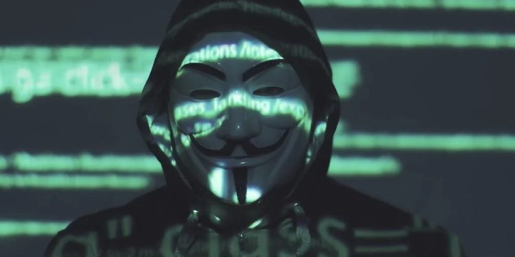 Хакерская группировка Anonymous заявила о взломе систем российского Центробанка. Регулятор это отрицает