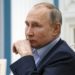 Путин поручил Центробанку и «Газпрому» до конца месяца перевести расчет за газ в рубли