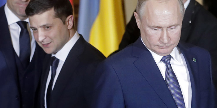 Лавров назвал условие для встречи Путина и Зеленского