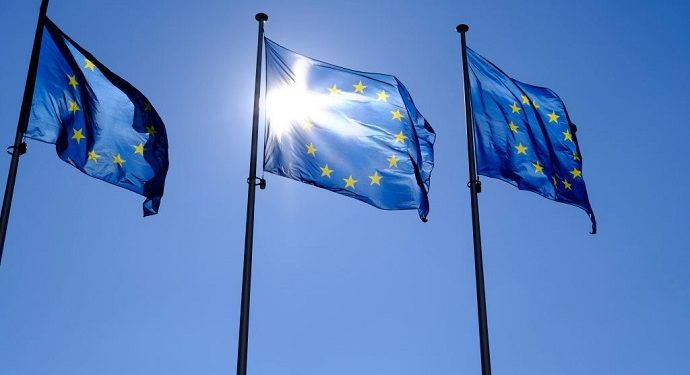 7 стран ЕС посоветовали своим гражданам не ехать воевать в Украине