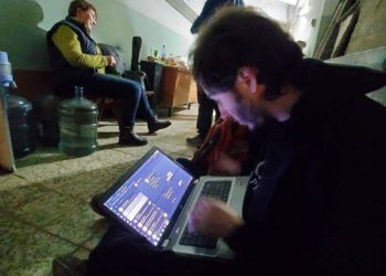 В киевские бомбоубежища провели интернет