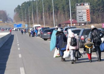 За две недели из Украины выехали более 1,3 млн человек