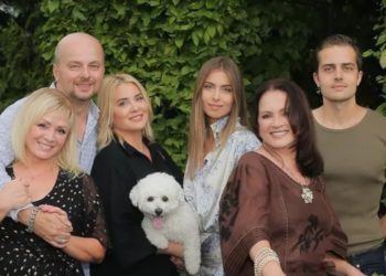 Сын и внук Ротару заплатили по 2000 тысячи долларов, чтобы сбежать из Украины в Молдову