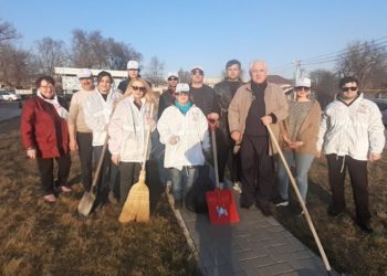 Partidul „ȘOR”, pentru un Chișinău curat! Membrii formațiunii au organizat o acțiune de salubrizare în Capitală