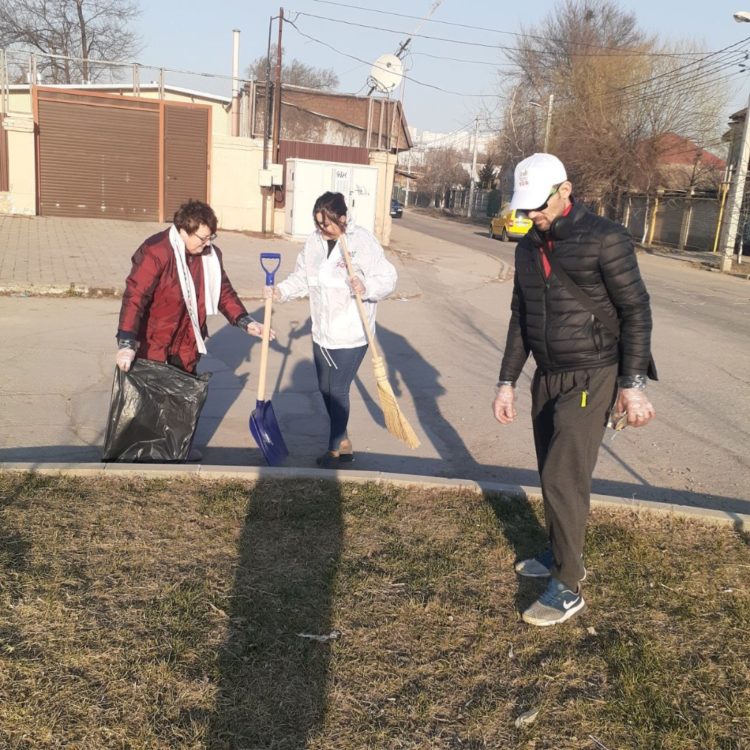Партия «ШОР» – за чистый Кишинев! Члены формирования организовали в столице акцию по уборке
