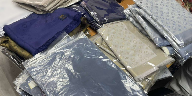 Două tentative de transportare ilicită a mărfurilor, contracarate de către funcționarii vamali | VIDEO