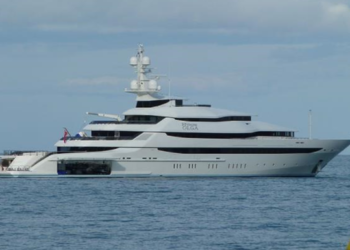 В Испании задержали яхту гендиректора Роснефти