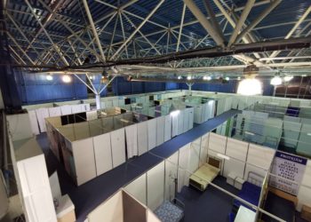 Consilierii municipali ai Partidului „ȘOR”, Serghei Burgudji și Valerii Klimenko, le-au oferit ajutoare refugiaților ucraineni, adăpostiți la Moldexpo