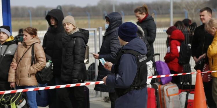 Începând cu 29 martie, vor fi deschise noi centre de plasament temporar pentru refugiații ucraineni