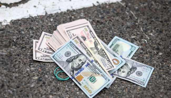 На Багамах выявили 3 млрд долларов российских денег