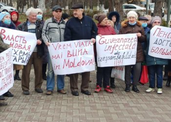 Partidul „ȘOR” a organizat proteste în toată țara: «Răbdarea oamenilor a ajuns la limită, actuala guvernare trebuie să plece!» | VIDEO