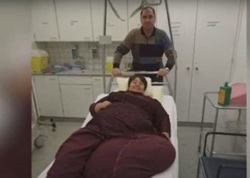A luptat 20 de ani cu o boală despre care medicii moldoveni nu cunoșteau practic nimic. Povestea unei femei din salvată de un chirurg elvețian, la emisiunea „Moldova la Pachet” | VIDEO