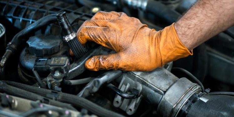 Parlamentul susține importul pieselor auto de mâna a doua, dar cu unele excepții