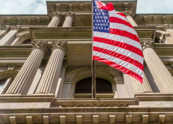 США объявили о блокирующих санкциях против российских оборонных предприятий и ограничениях на экспорт оборудования для добычи газа и нефти