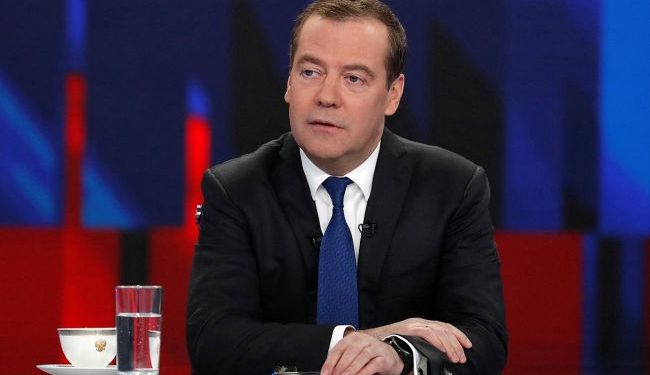 Гарантии и договор. Медведев назвал условия завершения войны с Украиной