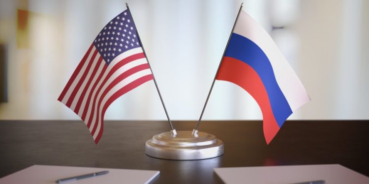 Rusia expulzează diplomaţi americani în replică la expulzarea unor membri ai misiunii sale la ONU