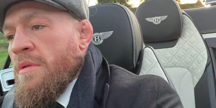 Conor McGregor, arestat pentru „conducere periculoasă” la bordul Bentley-ului său de 160.000 de euro, pe o autostradă din Dublin