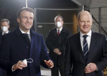 Шольц и Макрон призвали Путина сменить войну против Украины дипломатией