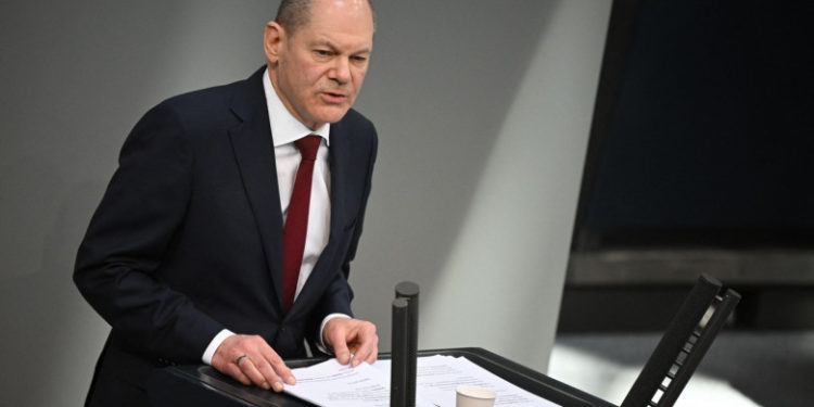 Cancelarul german exclude participarea NATO la războiul din Ucraina