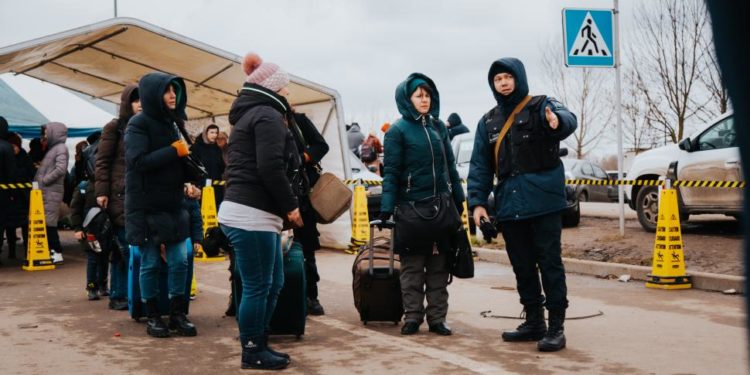 Situația la frontieră: Peste 5.000 de ucraineni au traversat granița moldovenească. Aproape 2.000 sunt copii