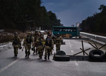 Două săptămâni de război: Forțele armate ale Ucrainei au lansat o contraofensivă în regiunea Harkov. Rusia face publice un set de acte ce are ar confirma pregătirea unei operațiuni în Donbas | VIDEO