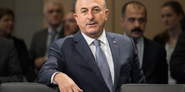 Turcia: Oligarhii ruşi pot continua să vină şi să facă afaceri în țara noastră. Nu participăm la sancțiuni