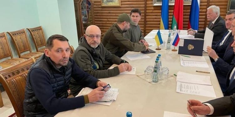 Украины и РФ договорились по гуманитарным вопросам