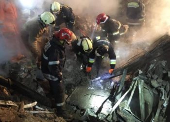 Explozie, la Cahul: Două persoane scoase de pompieri de sub dărâmături | VIDEO