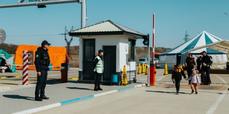 Situația la frontieră: Câți cetățeni ucraineni au intrat în Moldova de la începutul declanșării crizei în statul vecin