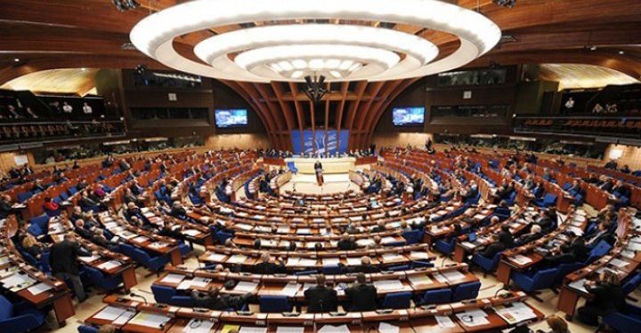 Rusia a adoptat un amendament care prevede pedepse grele pentru orice persoană care publică ”informaţii false” despre armată