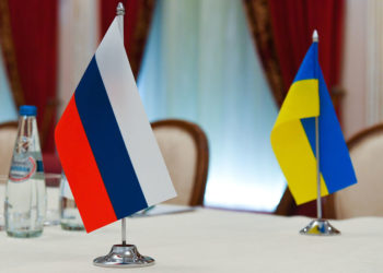 Украина и Россия подведут предварительные итоги переговоров 14 марта