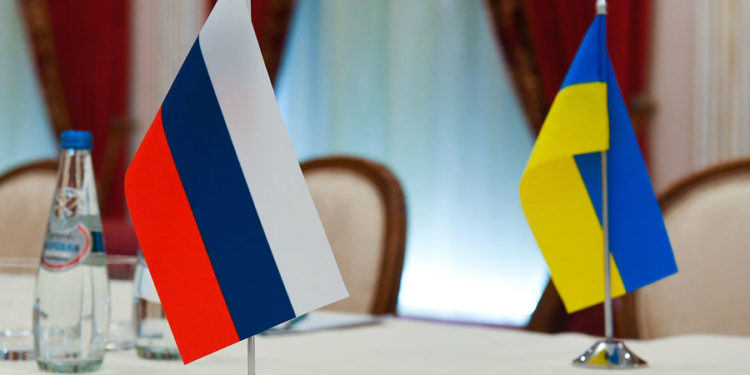 Украина и Россия подведут предварительные итоги переговоров 14 марта
