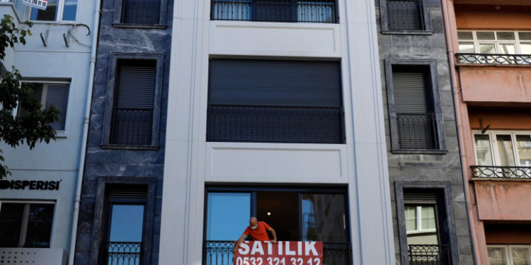 Rușii bogați cumpără case în Istanbul și Dubai pentru a ocoli sancțiunile occidentale. „Vindem în fiecare zi până la 7 sau 8 unități”