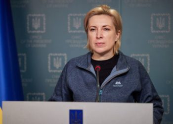 Эвакуация из Мариуполя. Украине удалось договориться о гумкоридоре: место, маршрут