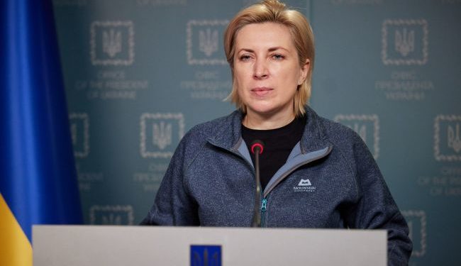 Эвакуация из Мариуполя. Украине удалось договориться о гумкоридоре: место, маршрут