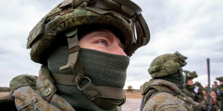 Около 21 000 военных и почти 830 танков: Генштаб Украины назвал российские потери