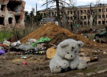 В Украине зарегистрированы данные о 208 погибших и 386 раненых детях