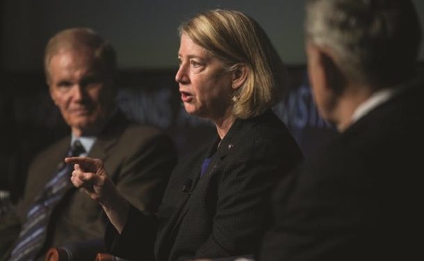 NASA сократило свой штат в России