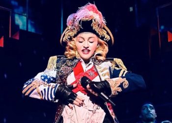 От Мадонны до Red Hot Chili Peppers: звезды со всего мира споют в поддержку Украины