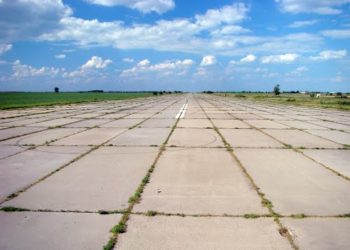 Генштаб Украины сообщил о том, что на аэродроме Тирасполя идет подготовка к приему самолетов